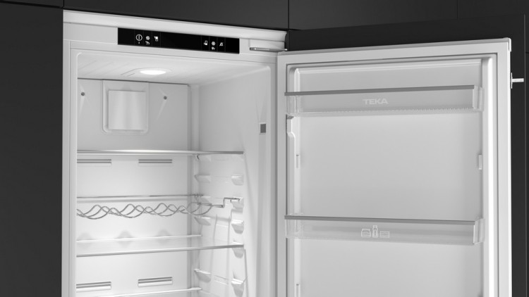 Встраиваемый холодильник Teka  RBF 77360 FI Белый