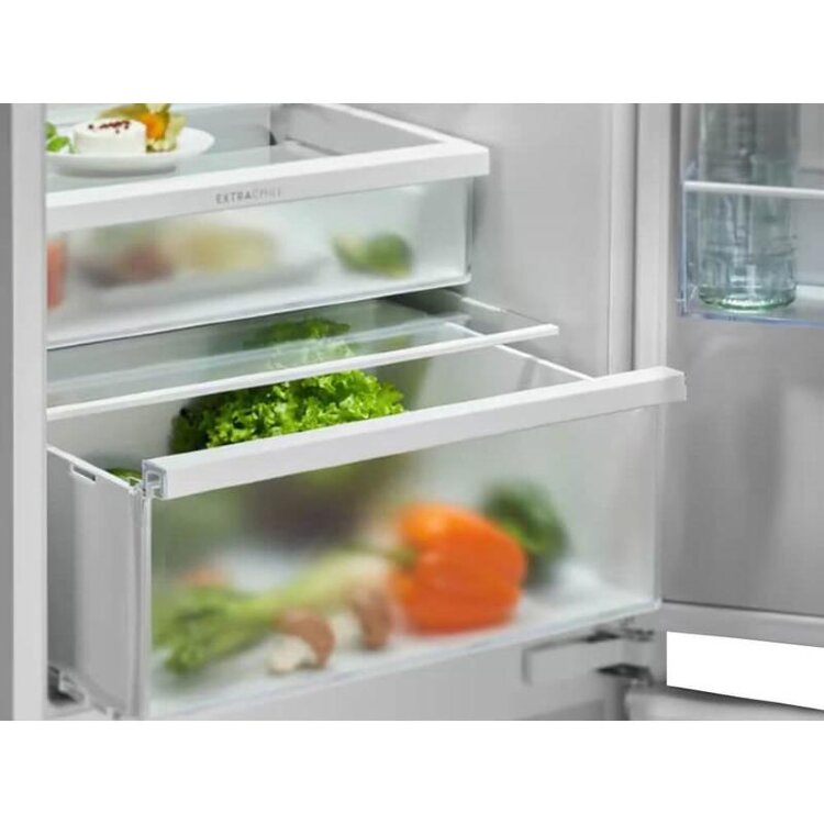 Встраиваемый холодильник Electrolux E6MNCE19S, 188.4 см