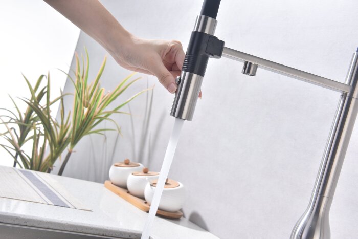 Смеситель для кухни Paulmark Magneto One