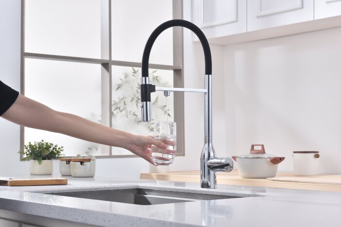Смеситель для кухни Paulmark Magneto One