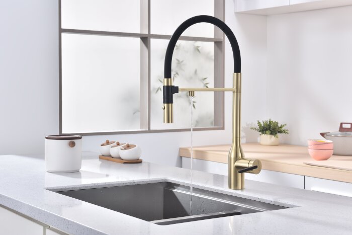Смеситель для кухни Paulmark Magneto One