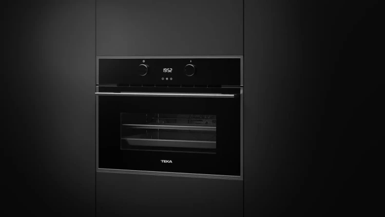 Компактный духовой шкаф Teka Maestro HLC 844 C BLACK-SS Чёрное Стекло