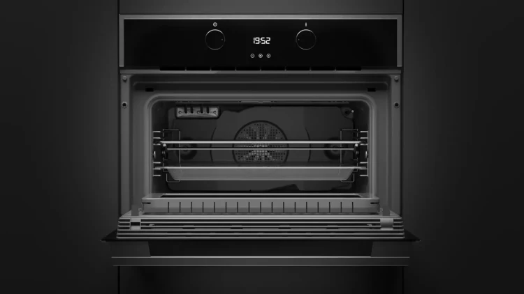 Компактный духовой шкаф Teka Maestro HLC 844 C BLACK-SS Чёрное Стекло
