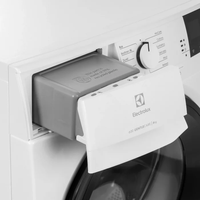Сушильная машина Electrolux EW6D285AE белый