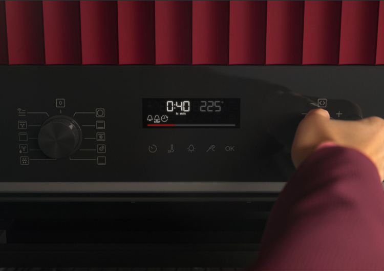 Встраиваемый духовой шкаф AEG TU5PB431SB